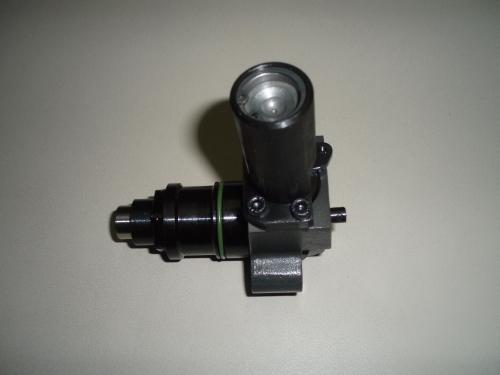 Injecteur pompe FOCS LDW502 LDW602 LDW903 LDW1204 LDW1204P LOMBARDINI DEUTZ FM1008 F3M1008 F4M1008 KOHLER ED0048968810-S Ex. LOMBARDINI 6590285 ED0065902850-S - BOSCH 0414001002