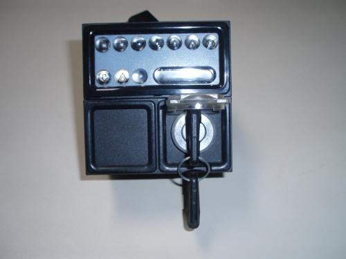 ableau Bord 9 Voyants avec sécurité moteur - FOCS LDW502 LDW602 LDW702 LDW903 LDW1003 LDW1204 LDW1204 CHD LDW1503 LDW1603 LDW2004 LDW2204 LOMBARDINI 7245500 7245409 7245453 SAPRISA A006 A007