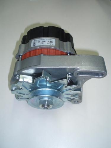 Alternateur LDW602 LDW702 LDW903 LDW1003 LDW1204 LDW1404  FOCS LDW1503 LDW1603 LDW2004 LDW2204 CHD LOMBARDINI 1157360 ISKRA AAK4580 11.201.735 (14V 45A Type auto.) DEUTZ 12850742 12851726 12850027
