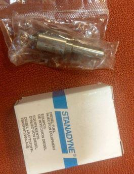 Nez injecteur STANADYNE SDLLA157M 32281 / VM Motori VM45062022F + Joint Embase 1,45mm 386886-31
