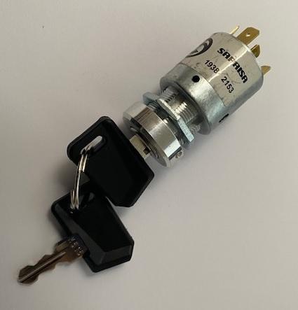 Contacteur à clé CHD FOCS LOMBARDINI (LDW1503 LDW1603 LDW2004 LDW2204 CHD - LDW502 LDW602 LDW702 LDW903 LDW1003 LDW1204 LDW1404 LGW627) LOMBARDINI 5041274 - SAPRISA 1938 ED0050412740-S KOHLER HC-CARGO: 180339 - fourni avec 2 clés M516