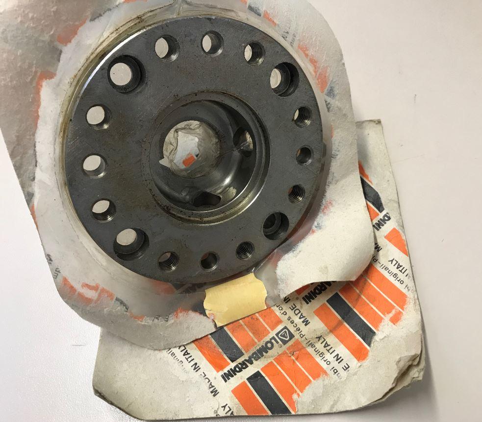 Moyeu LOMBARDINI 5885017 ED0058850170-S 5885/17  Ex LOMBARDINI 5885011