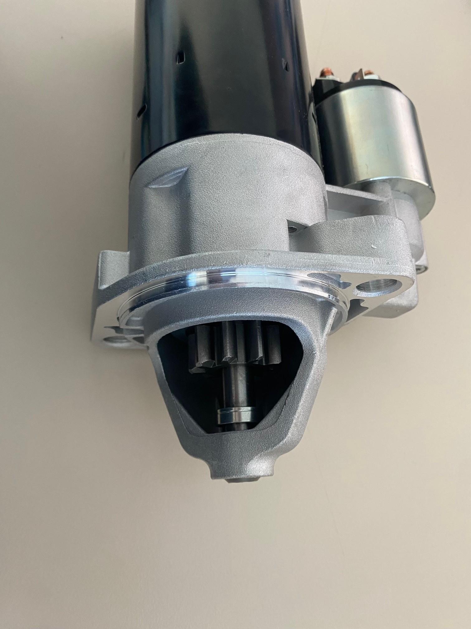 Démarreur DVA920 DVA1030 DVA460 DVA515 DVA700 DVA790 SLANZI ( BOSCH 0001314003 - 0001109047 - SLANZI 5840103) 12V 1.8Kw 9T SBE1274 EVERKRAFT