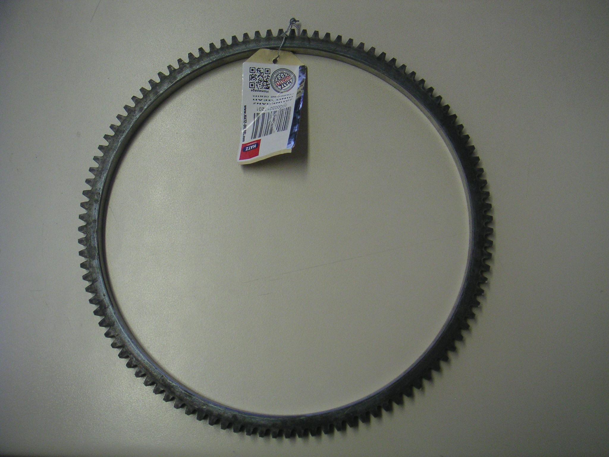 Couronne dentée HATZ 04021210 / Moteur HATZ 1D81 1D60 1D80 1D90 4H50T