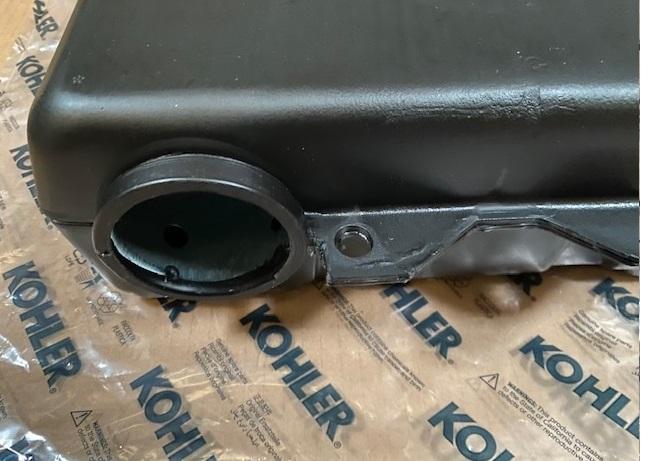 Reservoir carburant 8101106 LOMBARDINI 25LD330-2 25LD425-2 KOHLER KD330-2 KD425-2 RUGGERINI MD150 MD151 MD170 MD171 MD190 MD191 ED0081011060-S Ex. 824R090