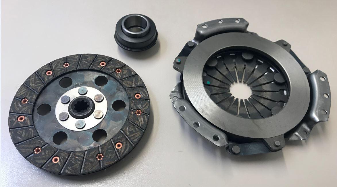 Kit embrayage EUROSYSTEMS : TRATTORINO FLORIDA / Disque 15030 PITTERI VIOLINI 39.844.115 + Mécanisme 15013 + Butée 15043 (CERMAG)