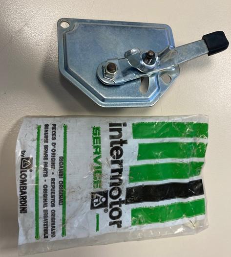 Couvercle commande manuel INTERMOTOR LOMBARDINI 2750.282 ; ED0027502820-S - Moteur IM250 IM300 IM350