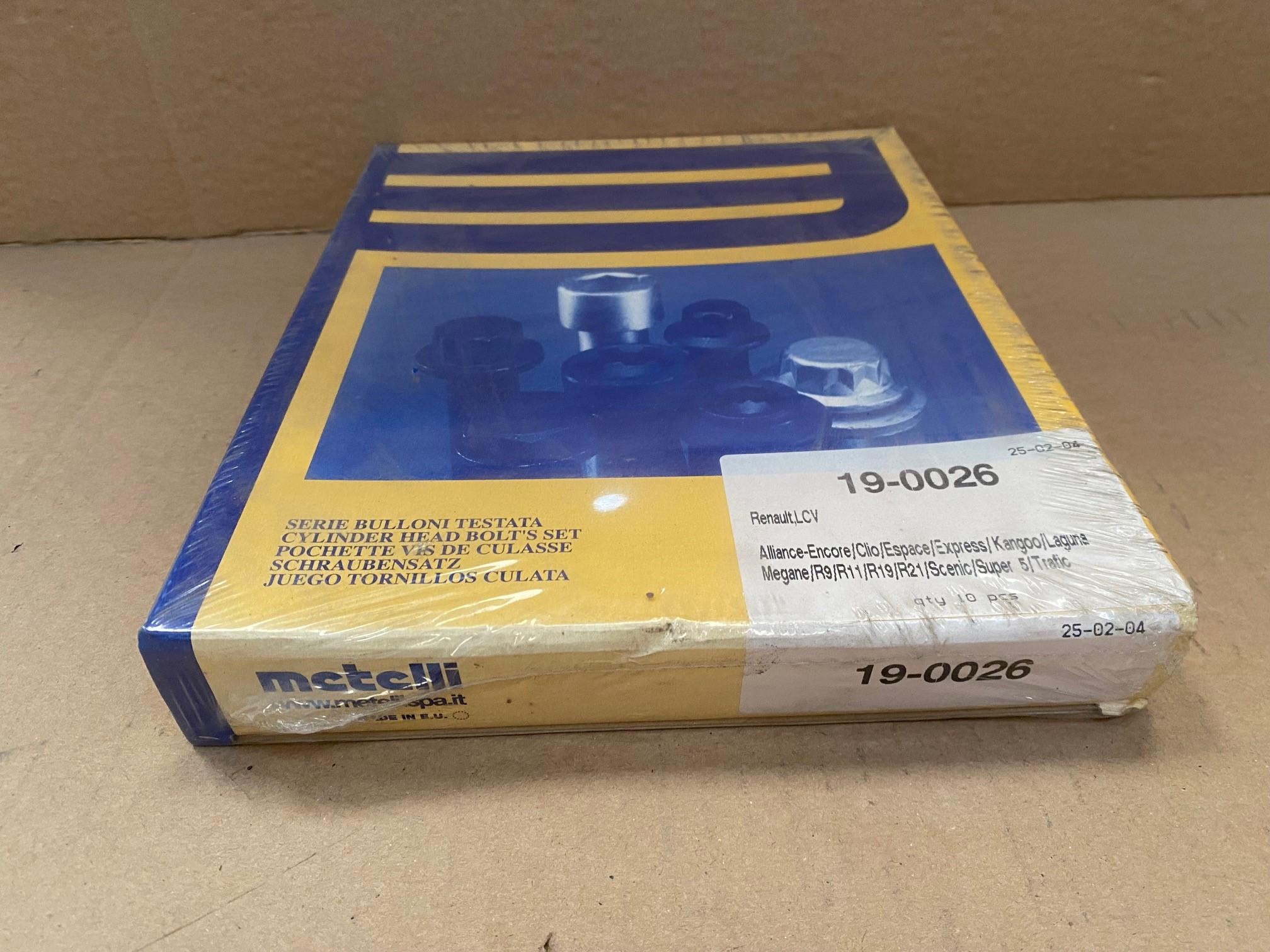 POCHETTE VIS DE CULASSE SB135A / SB 135 A C.T 11865 - CITROEN JUMPER D-TD 2446cc. (1995>) PEUGEOT 605 TD 2446cc. (1995>) PEUGEOT BOXER TD 2446cc. (1995>)