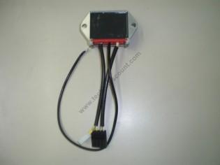 Regulateur 12V HATZ 02270800 - SAPRISA 7493 / Moteurs HATZ Diesel 1B20 1B30 1B40 1B50