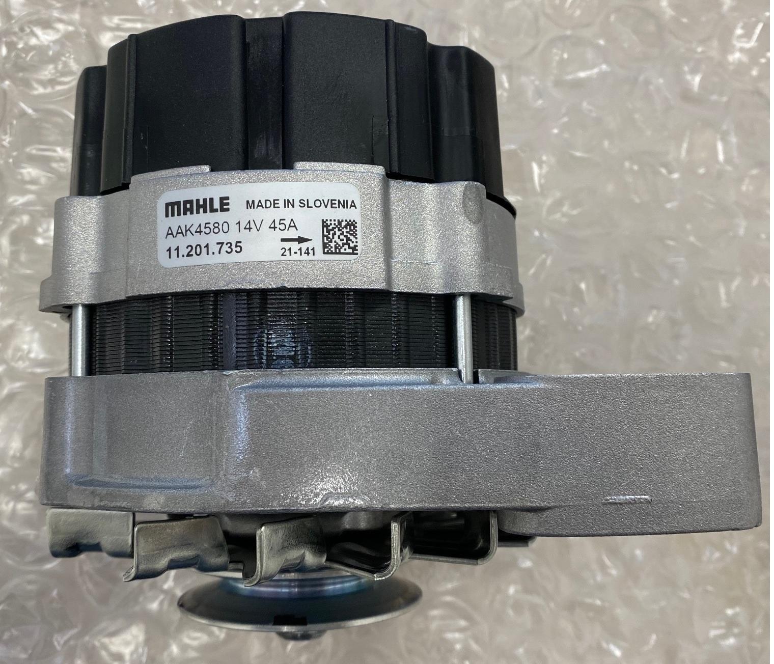 Alternateur 45A LDW602 LDW702 LDW903 LDW1003 LDW1204 LDW1404  FOCS LDW1503 LDW1603 LDW2004 LDW2204 CHD LOMBARDINI KOHLER 1157360 ISKRA AAK4580 11.201.735 (14V 45A Type auto.) DEUTZ 12850742 12851726 12850027 / ED0011573600-S