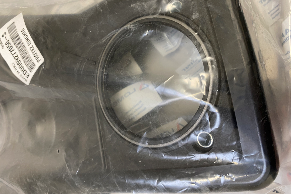 Protection Courroie LDW602 LDW702 LDW903 LDW1003 LDW1204 LDW1404 FOCS LGW627 LOMBARDINI [6927705] - DEUTZ F2M1008 F3M1008 F4M1008 (avec 2 anneaux pare-poudre) 6927705 KOHLER ED0069277050-S