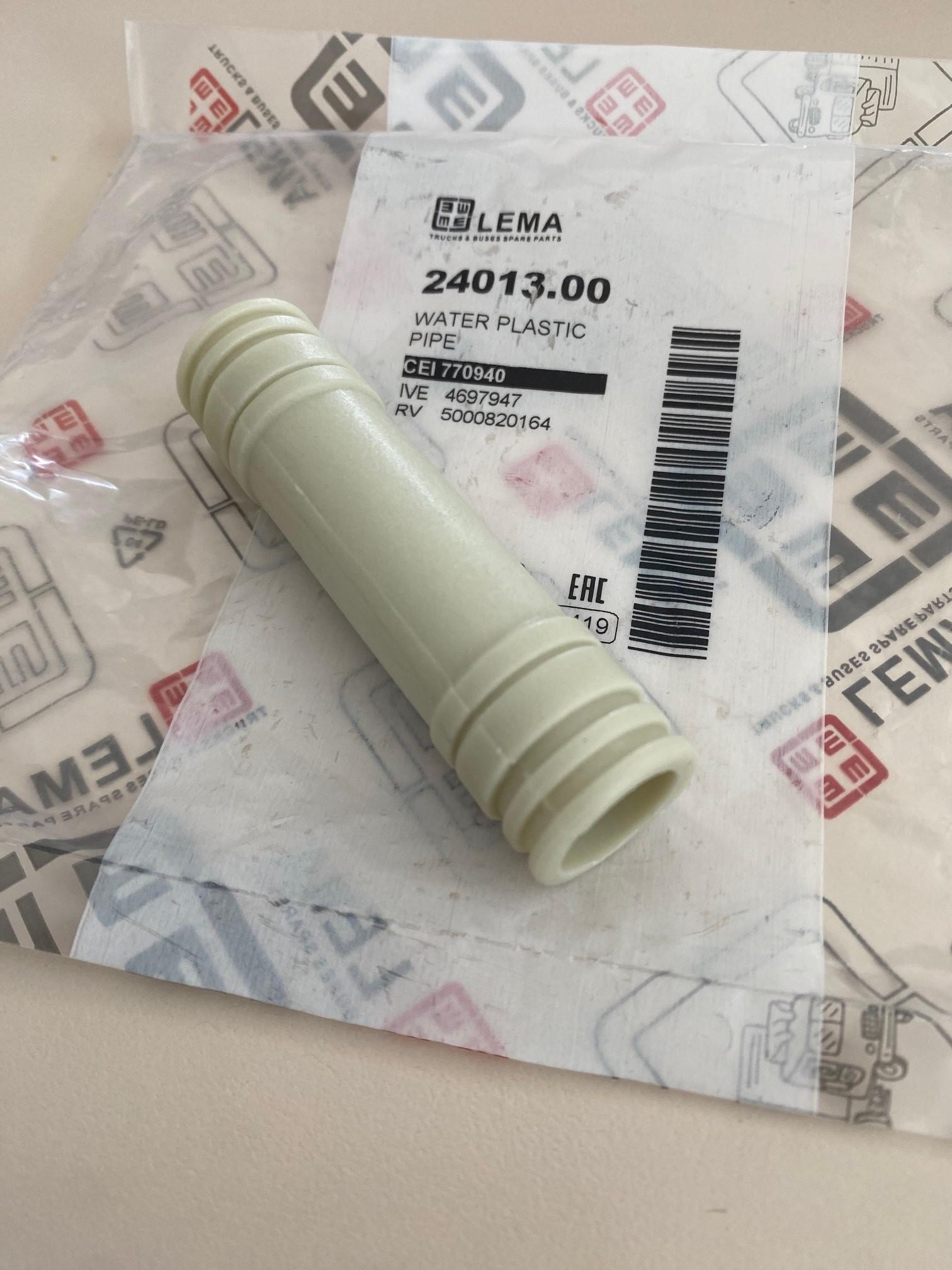 Durite de refroidissement pour IVECO Daily LEMA 24013.00 / CEI 770940 / IVECO 4697947 / RV 5000820164 - L=81mm - LEM24013 / LEM24013.00