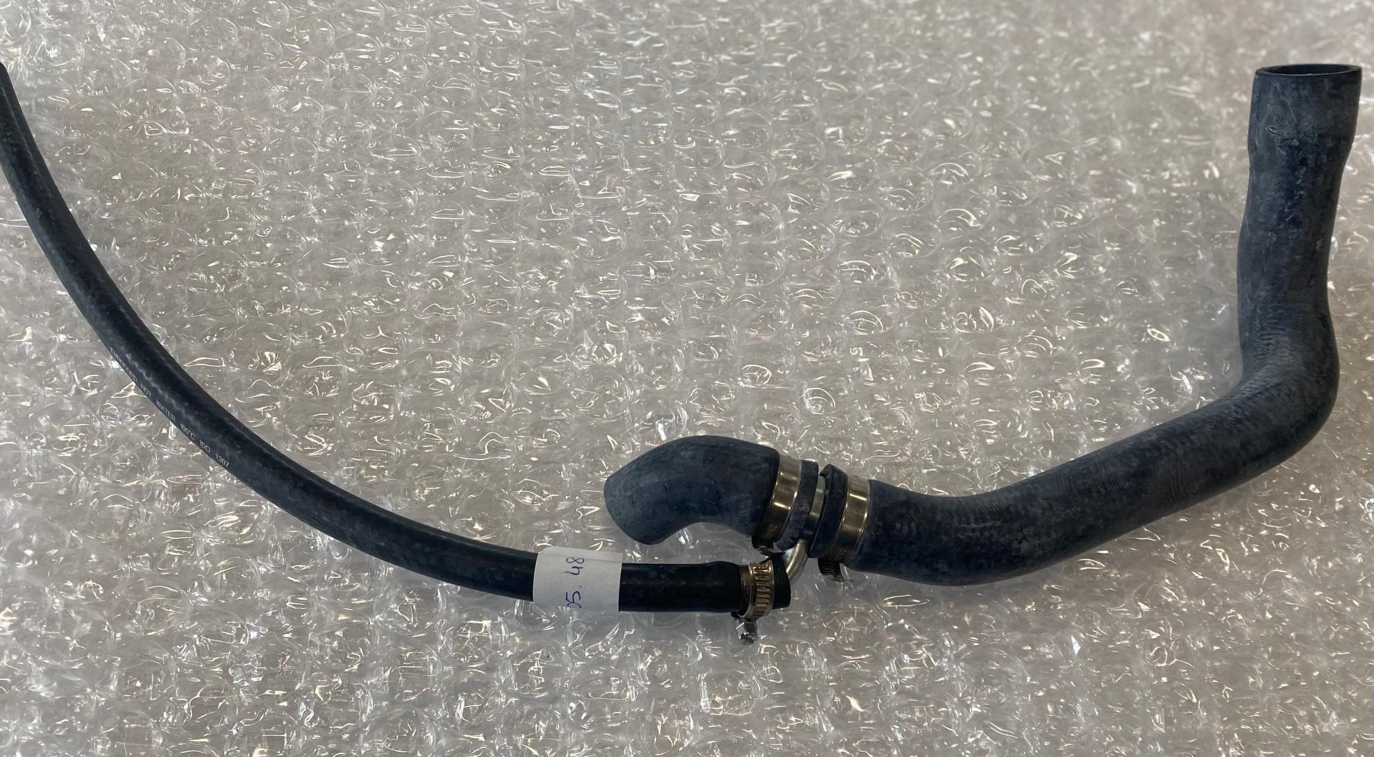 Kit tuyaux radiateur : Tuyau ED0053650690-S + Tuyau ED0093050730-S + Tube ED0053650680-S + Tuyau ED0093055090-S