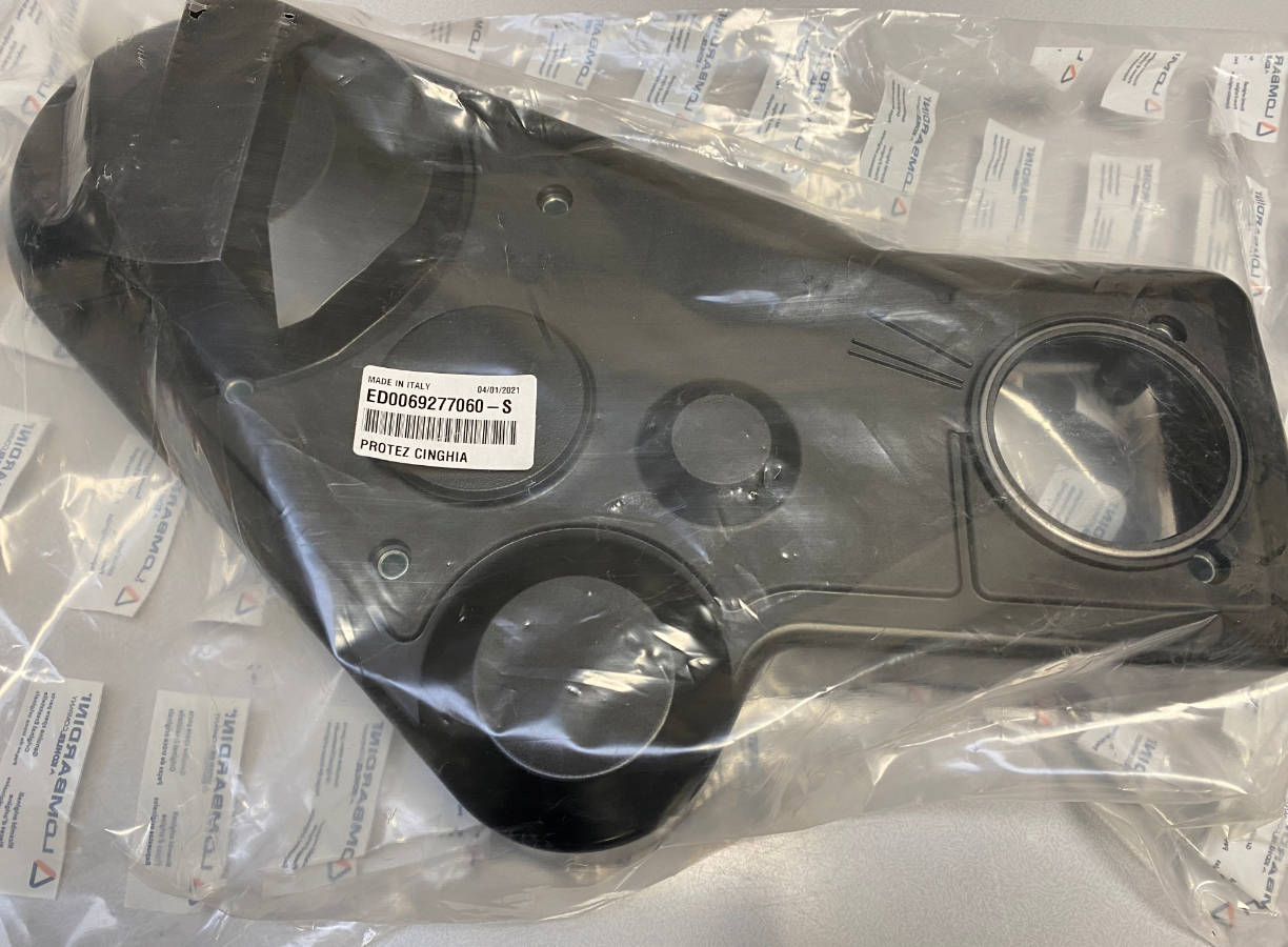 Protection Courroie LDW602 LDW702 LDW903 LDW1003 LDW1204 LDW1404 FOCS LGW627 LOMBARDINI [6927706] - DEUTZ F2M1008 F3M1008 F4M1008 (avec 1 anneau pare-poudre) 6927706 ED0069277060-S