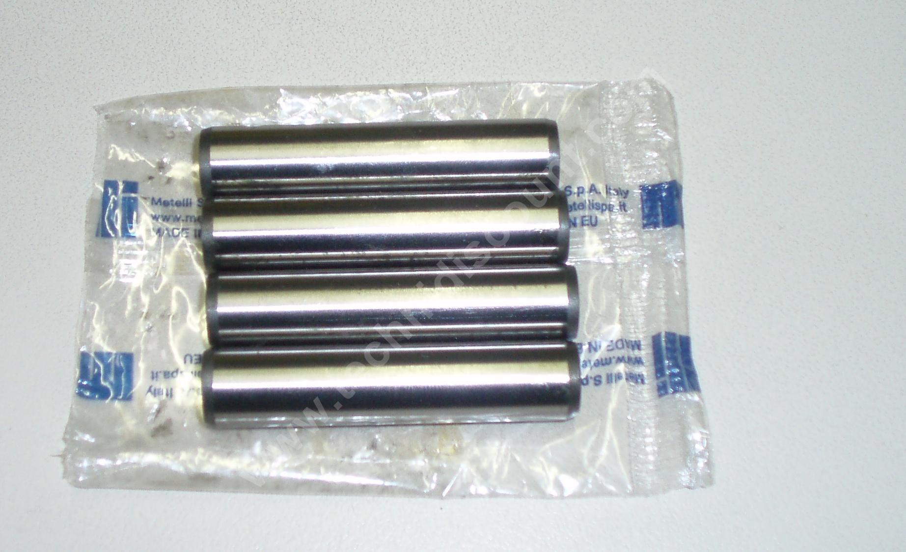 Jeu 4 guides soupape admission/echappement XUD7 PEUGEOT- 8.01x14.06x50 METELLI 01-2053 / 012053