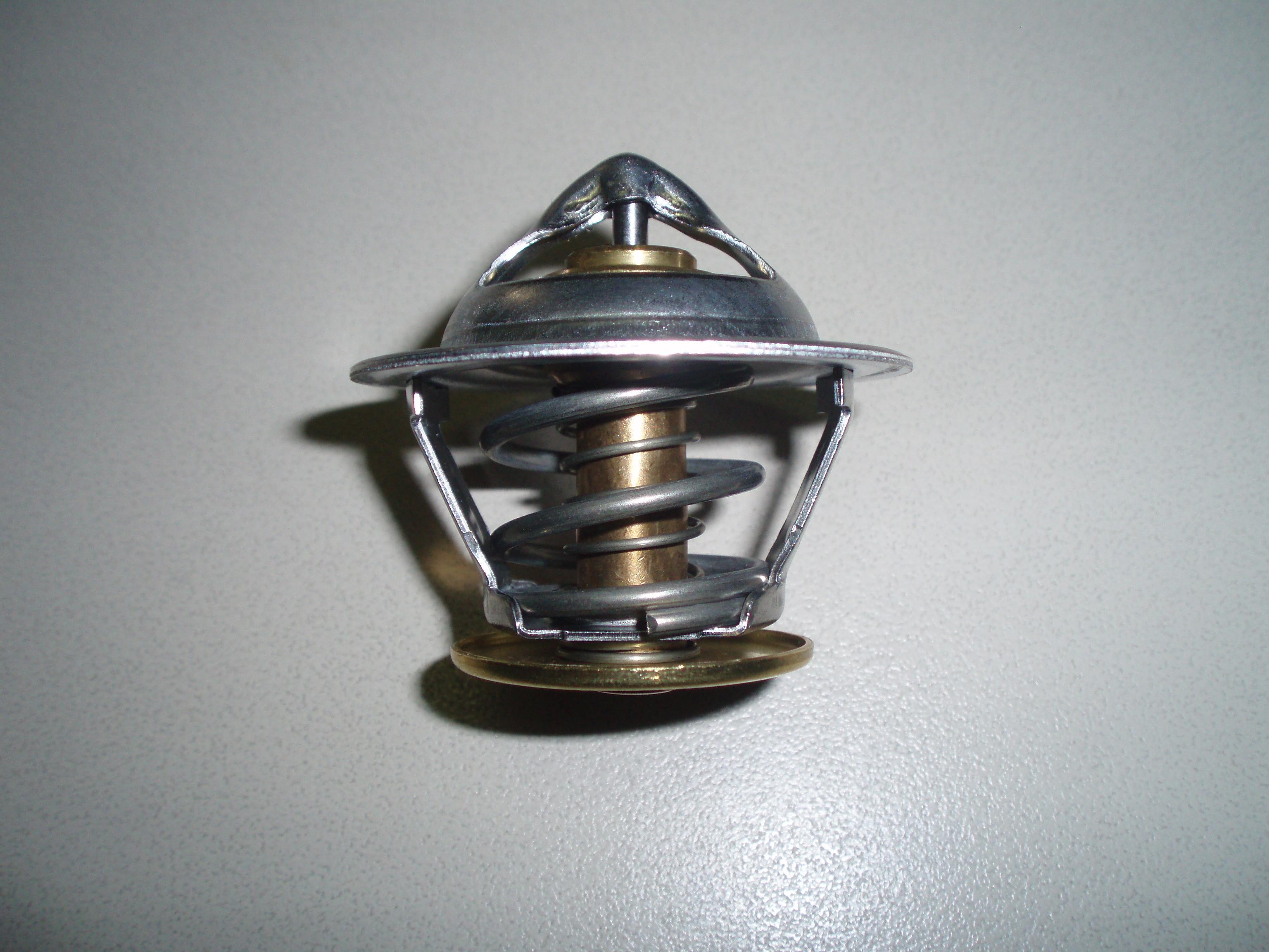 Thermostat LDW502 LDW602 LDW702 LDW903 LDW1003 LDW1204 LDW442 LDW480 LDW492 FOCS LGW 523 LGW627- LOMBARDINI / DEUTZ F2M1008 F3M1008 F4M1008 ED0091951240-S / 9195124 / KOHLER PS-KDW993T-5002 KOHLER KDW702 KDW1003 KDW1404 KSD1403 wahler 4007.80D