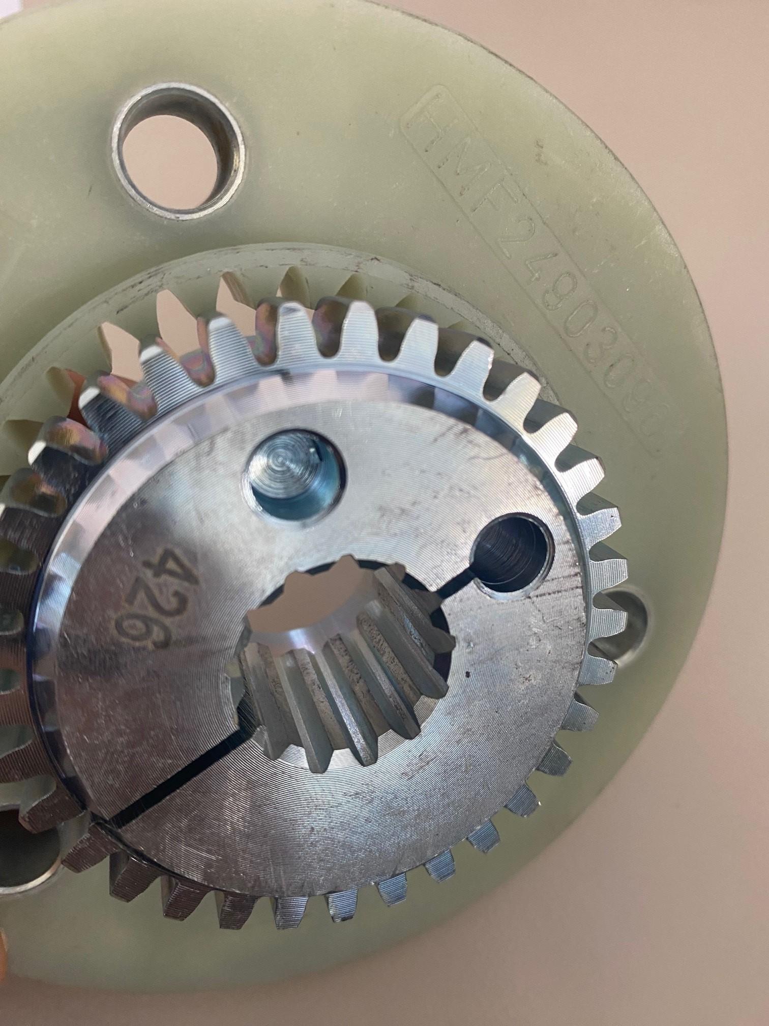 Accouplement 13 dents LOMBARDINI 4251228 KOHLER ED0042512280-S / GIUNTO COMPL.X PMP AXIAL(426) APVC 34/55 - HMF249030961