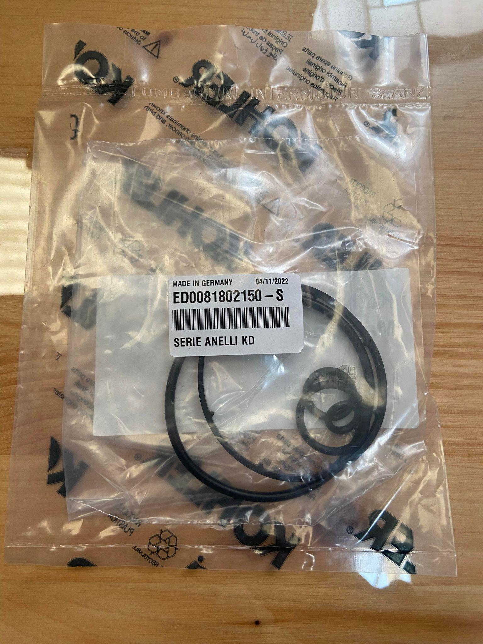 Kit joints refroidisseur d'huile + Filtre à l'huile Kohler lombardini moteur KDI3404 - 8180215 ED0081802150-S