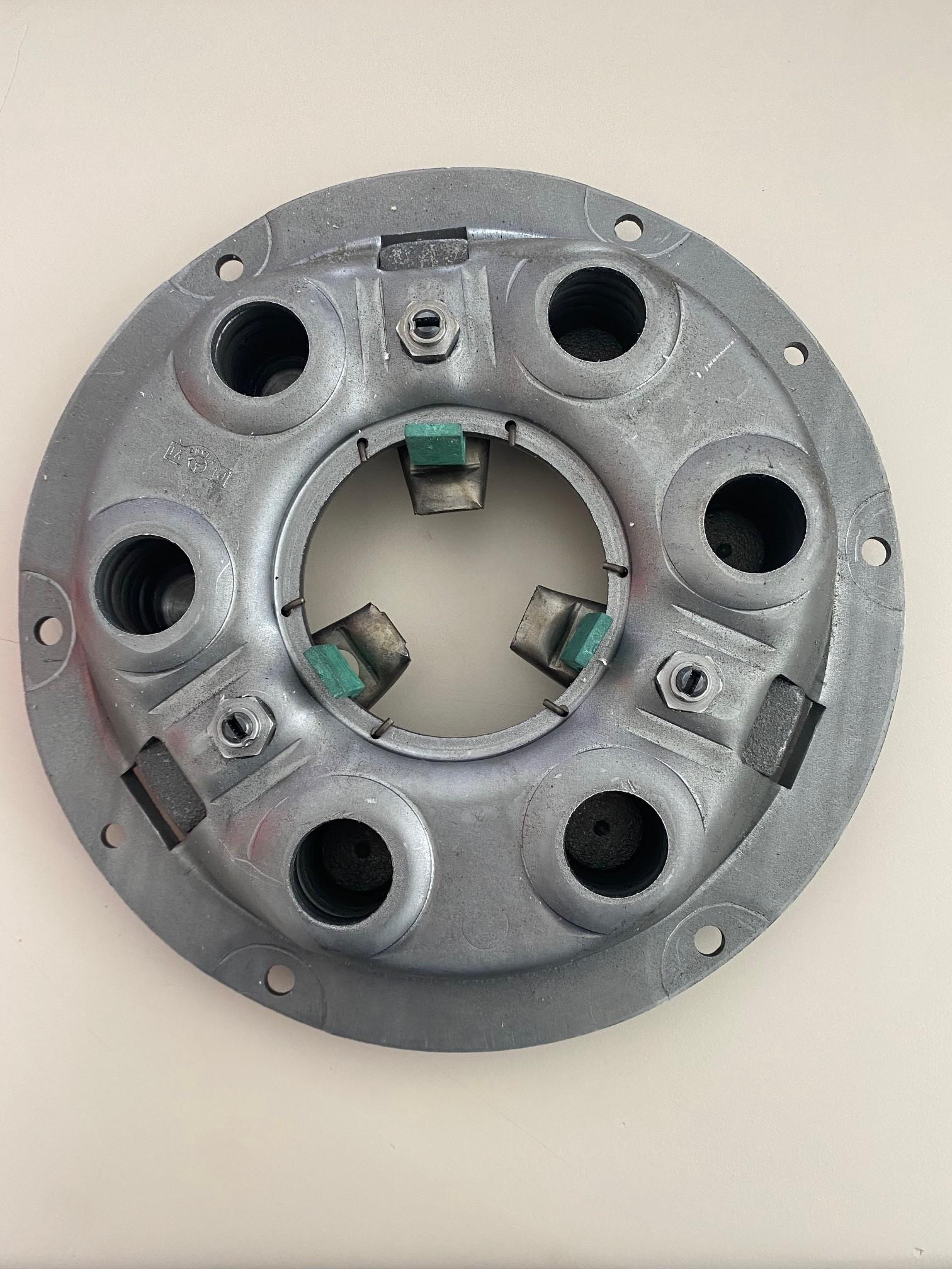 Mecanisme embrayage Ø215mm PGS ROMA 500 R55 TRANSPORTER 450 GOLDONI 236-240-1038 (OEM GOLDONI 2020022 ; ITMA 000651375 ; PGS 00184 ; VALPADANA 104952) PITTERI VIOLINI 18892000 / 18.892.000