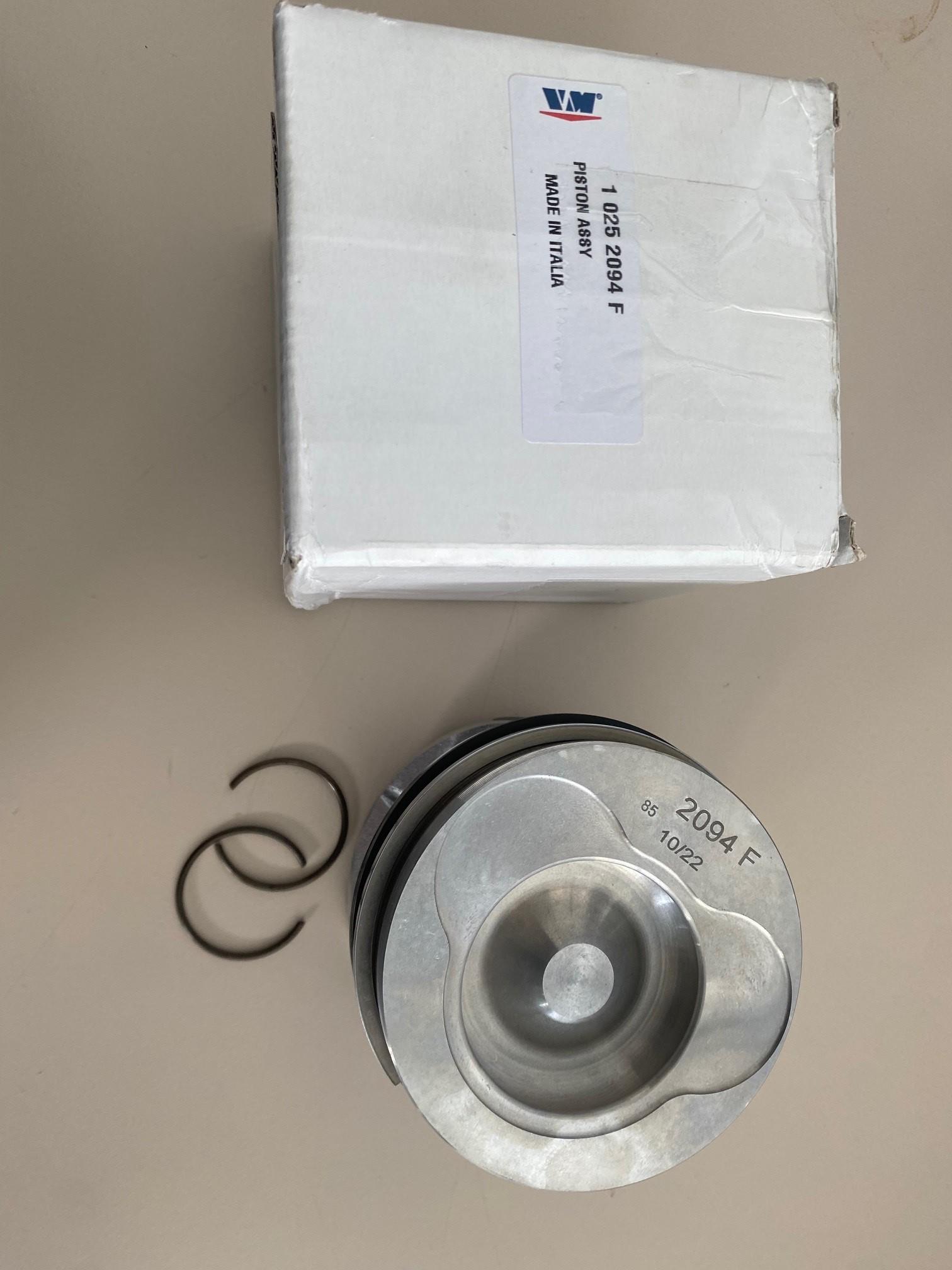 Piston Complet 10252094F ; 1 025 2094 F VM Motori