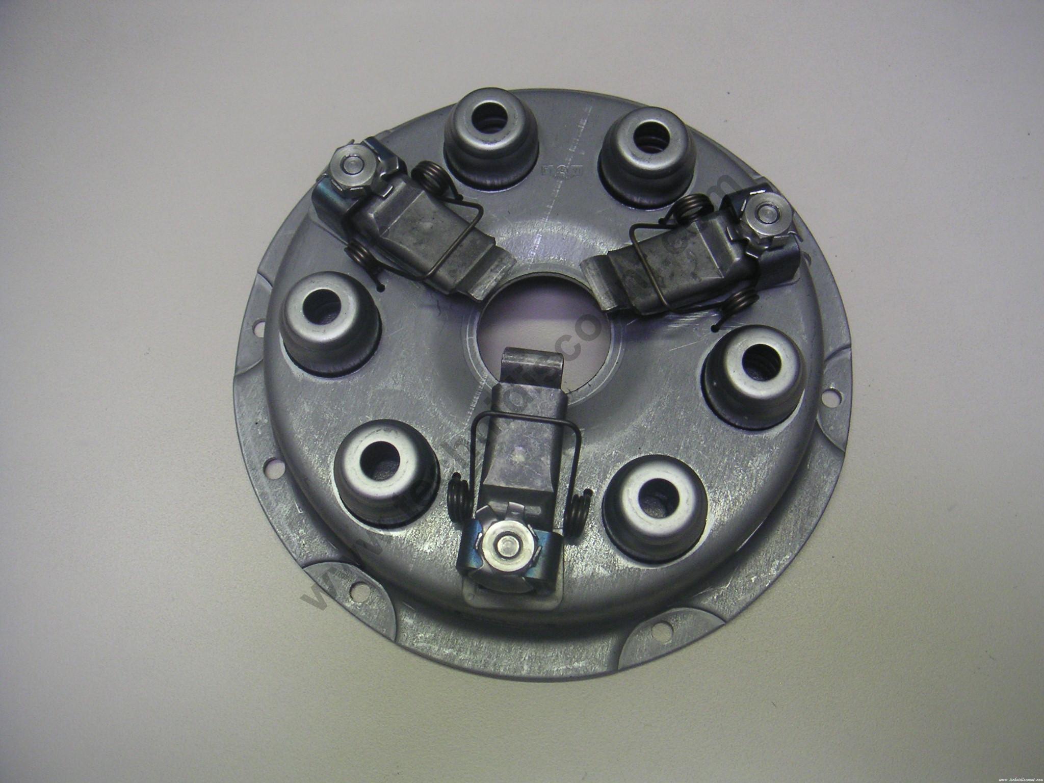 Mecanisme embrayage GOLDONI Special FERRARI Trattorini 72T FORT Centauro BARBIERI Pioneer - Leopard FB ; PIVI Milano 19811335 / CERMAG 15004 / GOLDONI 2020018 / FERRARI 81.9306.10